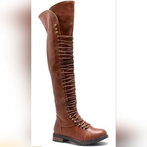 Herstyle | Cognac lace-up thigh boots